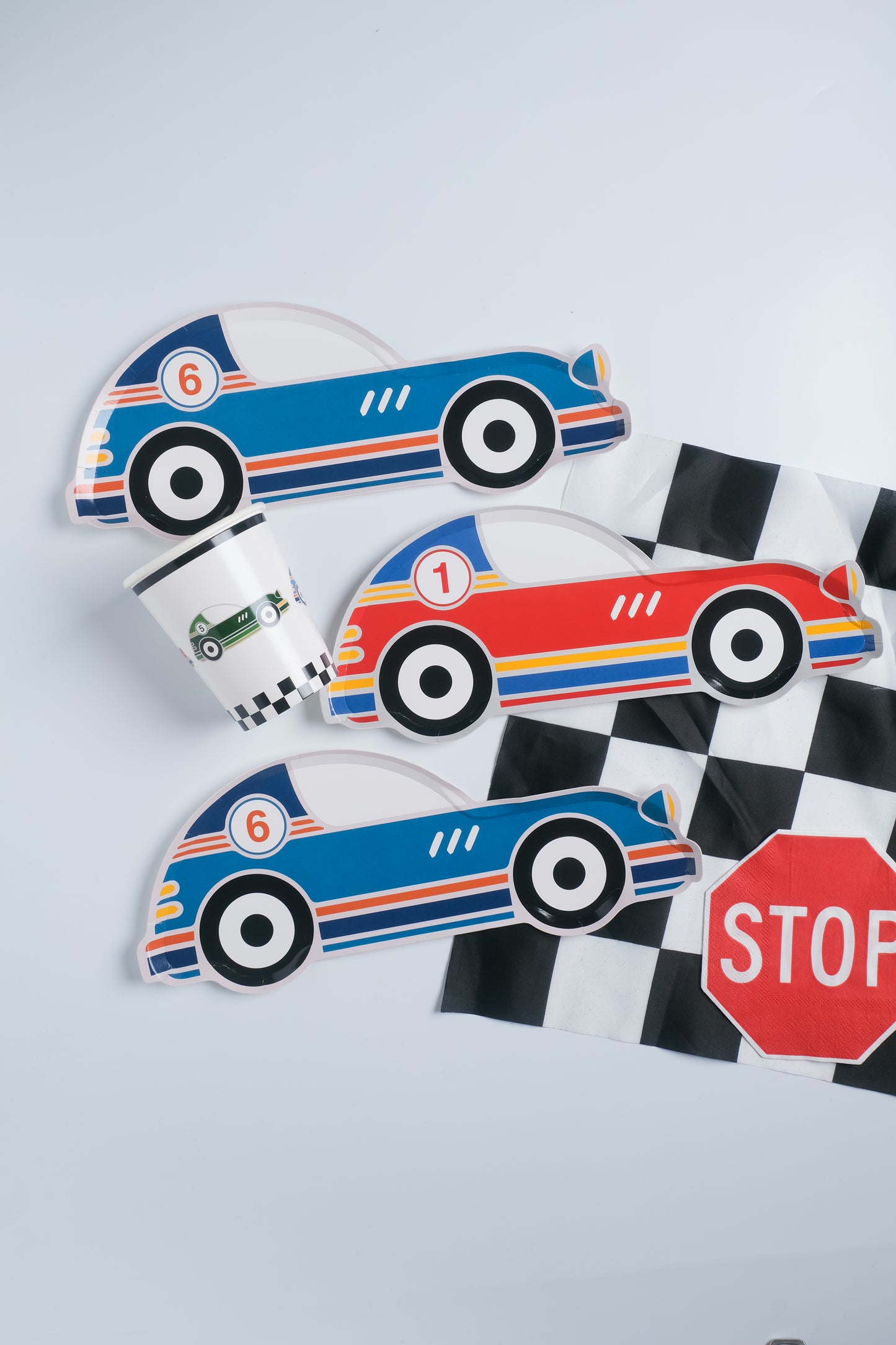 Racing Cars Plates (x8)